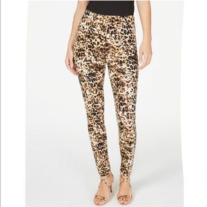 Thalia Sodi Printed Pull-On Leggings